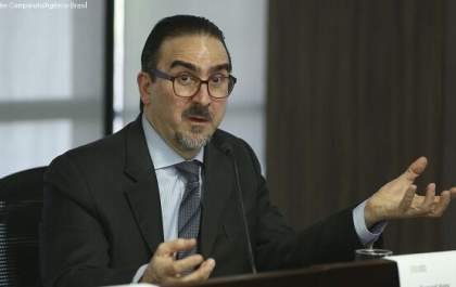 Secretário defende regulamentação de devolução de impostos para pobres por lei
