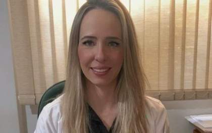 'Pediatria não é apenas olhar para a criança, é também orientar e assistir  os pais'