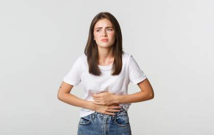 Endometriose: fortes dores podem ser confundidas com cólicas. Saiba diferenciar os sinais!