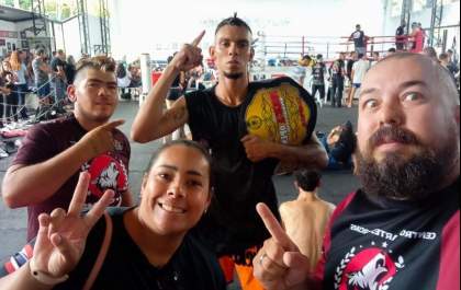 Três-lagoense conquista cinturão de ouro no Open Paulista de Kickboxing