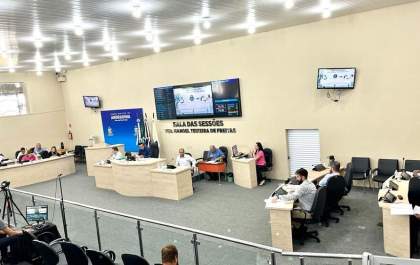 Manutenção de vias é destaque na sessão da Câmara