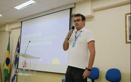 Colormaq apresenta projeto de estágio aos alunos de universidade