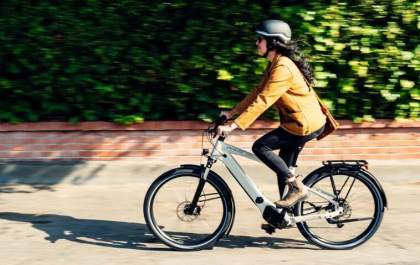 Entenda as regras de bicicletas e motos elétricas no trânsito