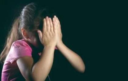 Alerta aos pais: menina de 12 anos é estuprada por abusador que conheceu no Instagram