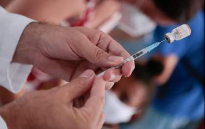 Birigui incluiu profissionais da saúde na vacinação com a bivalente contra a covid