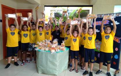 Páscoa Solidária presenteia crianças atendidas pela LBV com chocolates