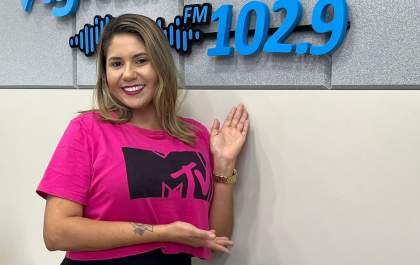 O Grupo Agitta de Comunicações apresenta novas vozes femininas nas manhãs e tardes das rádios Jovem Pan e Agitta Cidade FM
