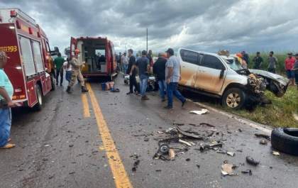 Tragédia na MS-384 deixa dois mortos e outros dois feridos em acidente automobilístico