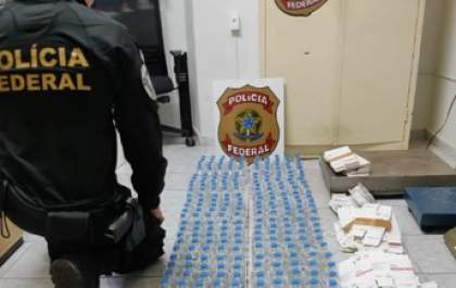 PF apreende 348 frascos de medicamentos contrabandeados
