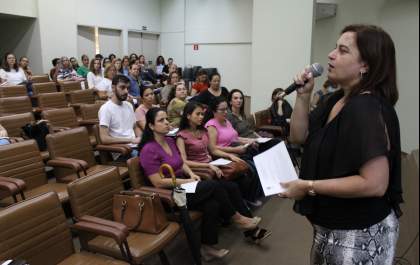 Encontro com diretores debate segurança nas escolas municipais de Araçatuba