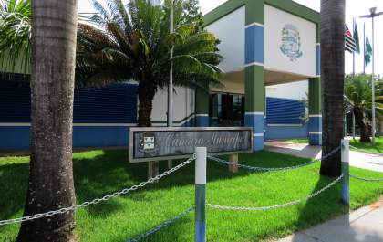 Justiça manda Câmara suspender processo administrativo contra vereador em Buritama
