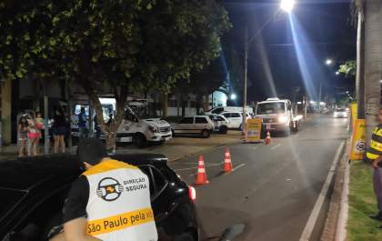 Operação integrada aborda centenas de veículos em Castiho