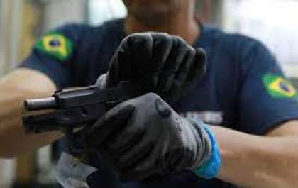 PF prende 47 CACs com mandados de prisão em aberto