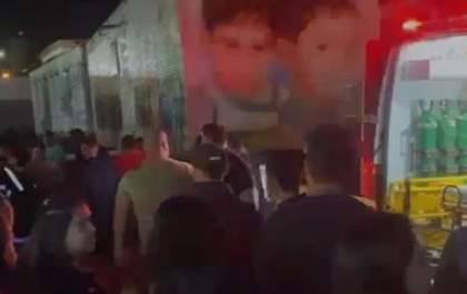 Brinquedo de parque descarrila e três pessoas são arremessadas