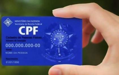 Mudança na lei do CPF vai afetar brasileiros no exterior; entenda