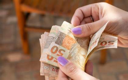 Salário mínimo de R$ 1.550 já está valendo para estes trabalhadores