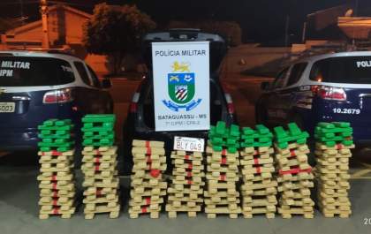 PM apreende veículo com quase 300 kg de maconha em Bataguassu