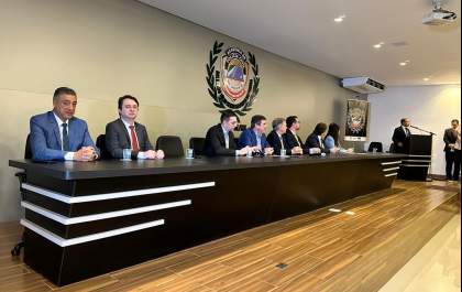 Juiz auxiliar representa o TJMS na posse de escrivães da Polícia Judiciária