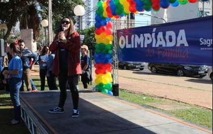 Time amarelo vence 1ª Olimpíada da Família do Colégio Nossa Senhora Aparecida