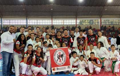 Caratecas de Araçatuba conquistam título de campeão geral no Paulista Escolar Educativo