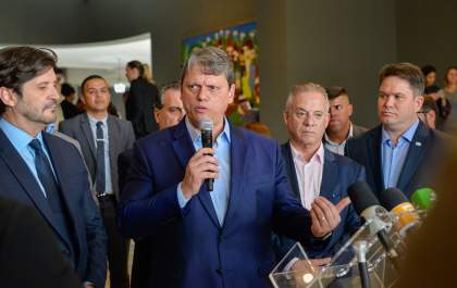 Governo de SP sanciona lei do novo salário mínimo estadual de R$ 1.550