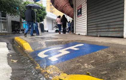 Rebaixamento de calçadas é tema de requerimento aprovado