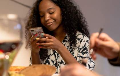 O que sua foto de perfil em um site de encontros pode dizer sobre você?