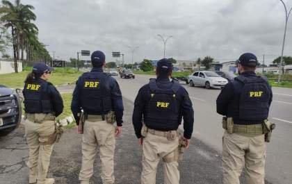 Cinto de segurança é foco de operação da PRF no feriado