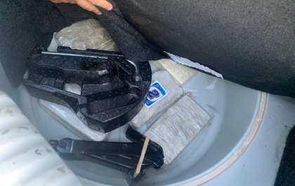 PRF apreende 5,6 kg de cocaína em Corumbá-MS