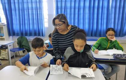 Alunos de escola de Araçatuba desenvolvem projeto sobre literatura de cordel