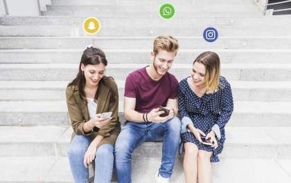 Os jovens preferem se conhecer nas redes sociais