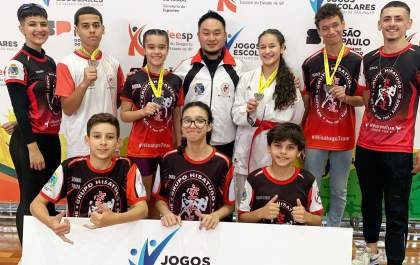 Karatecas de Araçatuba conquistam 4 medalhas nos Jogos Escolares do Estado