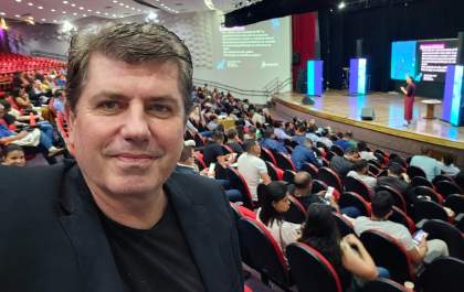 Em Campina Grande, Wesley Mendonça participa do Conecte - Congresso de Estratégia e Comunicação Política
