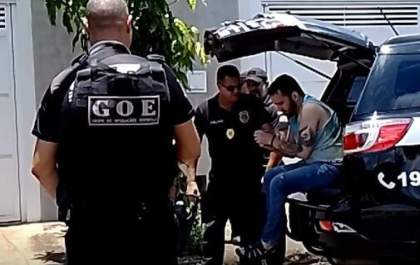 Defesa renuncia e audiência sobre duplo homicídio é adiada