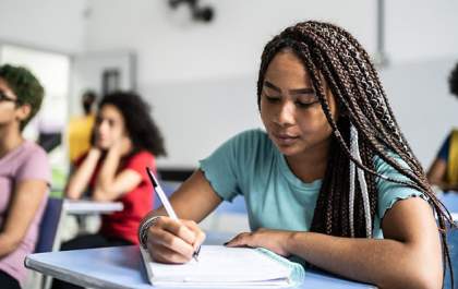 Consulta pública do Novo Ensino Médio encerra hoje (6)