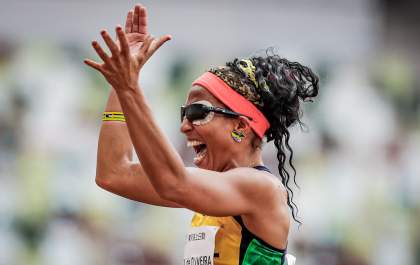 Silvânia Costa participa do mundial de atletismo paralímpico em Paris