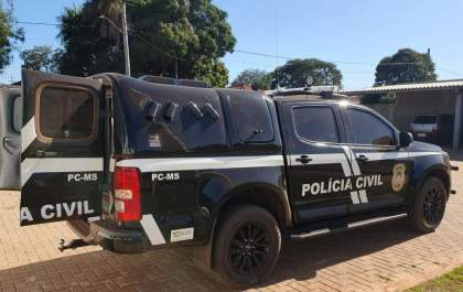 Espancada com cabo de vassoura em Brasilândia, jovem tenta proteger agressor alegando amá-lo