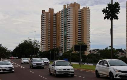 Proprietários de veículos com placas final 6 têm até dia 31 para pagar licenciamento