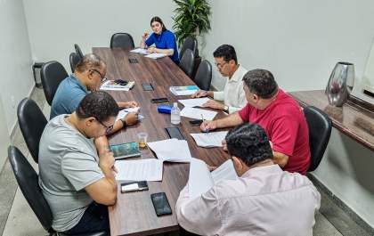 Comissão sugere que parte do dinheiro da zona azul vá para a Santa Casa
