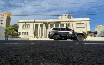 Homem morre ao bater moto em poste em avenida de Araçatuba