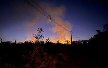 Incêndio coloca em risco área de preservação em Três Lagoas