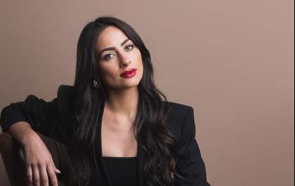 Botox pode eliminar rugas, linhas de expressão e tratar bruxismo! Dra. Sandy Barros explica