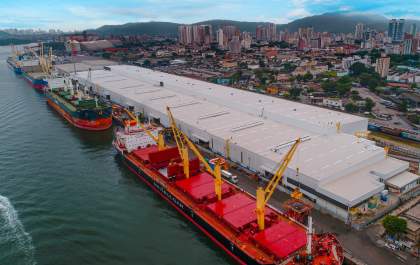 Eldorado Brasil Celulose inaugura terminal portuário no Porto de Santos