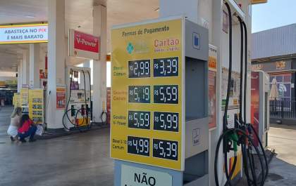Preço do combustível baixou em Andradina