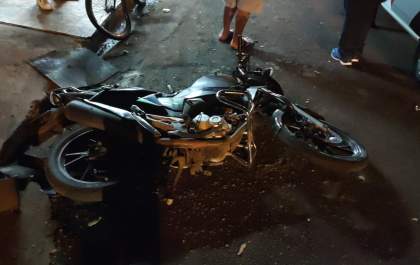 Homem teria brigado no bar antes de passar com caminhão sobre motos em Birigui