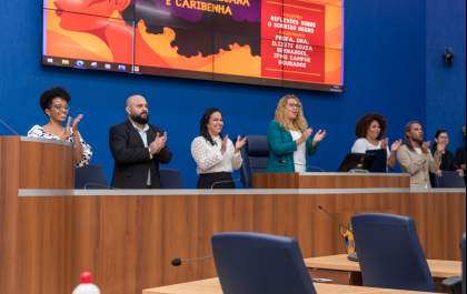 Câmara de Vereadores realiza palestra em comemoração ao Dia da Mulher Negra, Latino-Americana e Caribenha