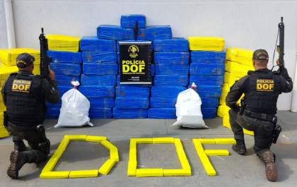 DOF fecha entreposto com mais 1.3 tonelada de drogas e recupera veículo