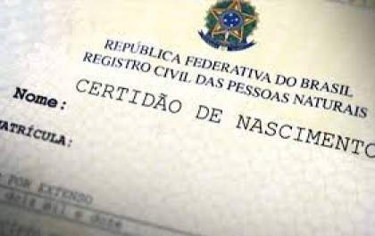 Em um ano, mais de 28 mil crianças não recebem o nome do pai no Estado
