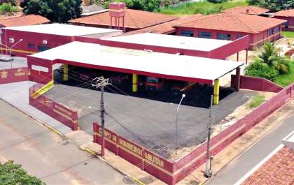 Menina de 9 anos morre afogada ao cair em tanque de peixes em Paranaíba