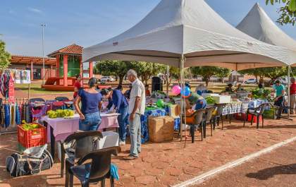 Feira Livre volta para a Praça da Bíblia em Selvíria
